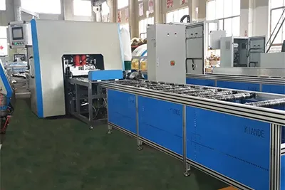 Máquina 3 en 1 para Barras Colectoras