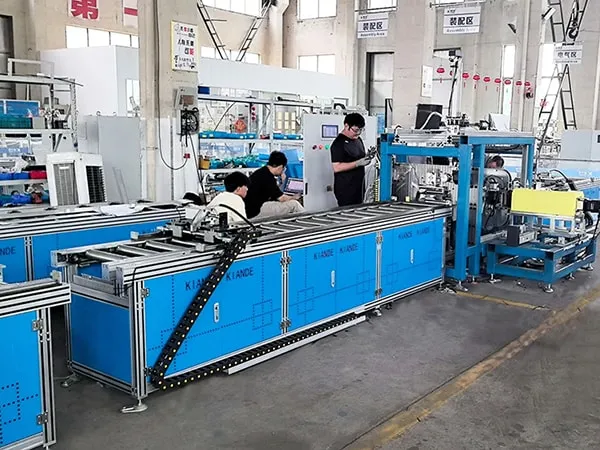 Máquina Automática de Encintado de Aislamiento para Barras Colectoras