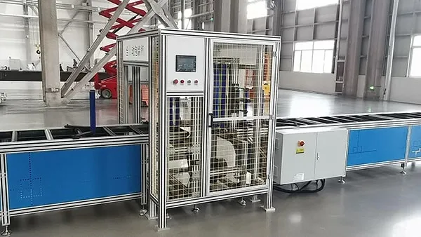Máquina de Embalaje para Ductos de Barras